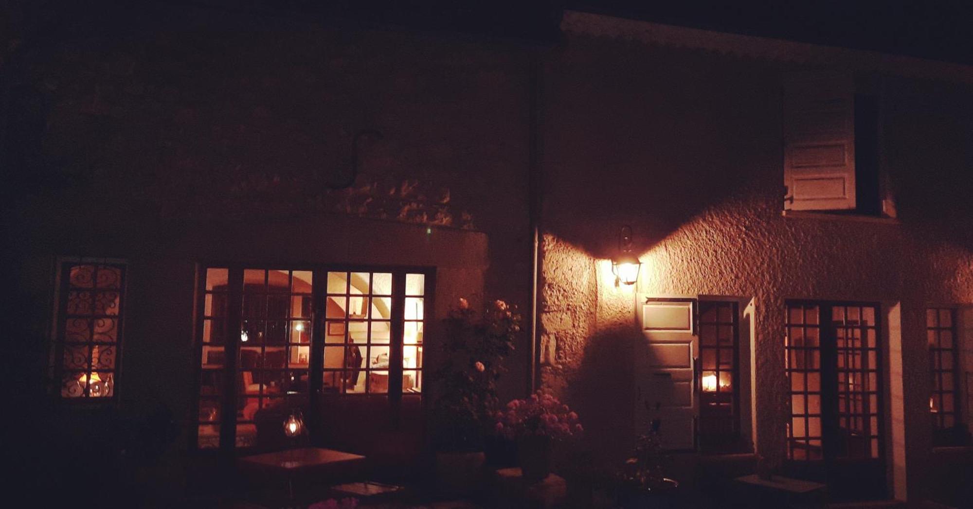 Les Vagabonds Du Mont Acomodação com café da manhã Chichilianne Exterior foto